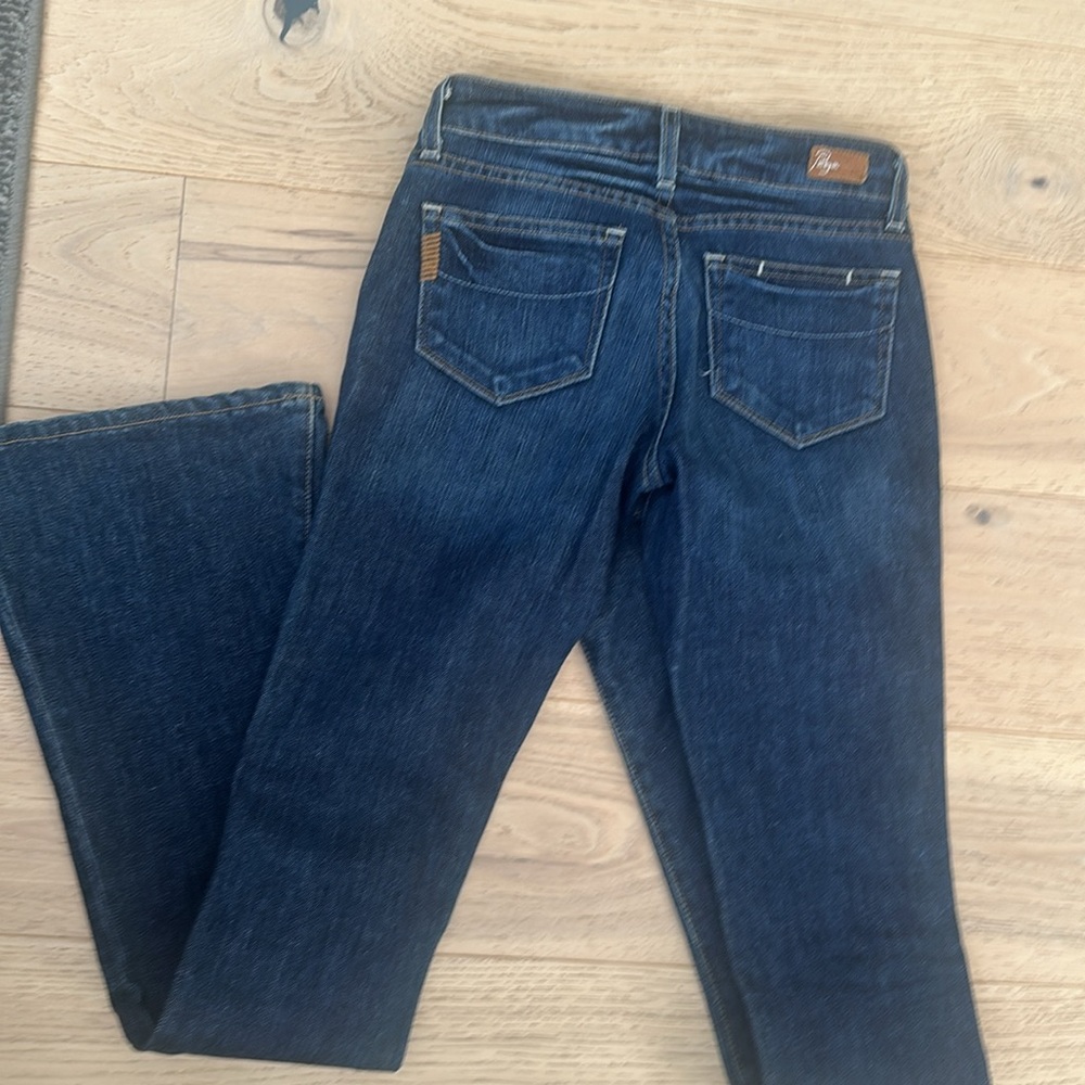 Low rise. Excellent condition - Picture 2 of 2